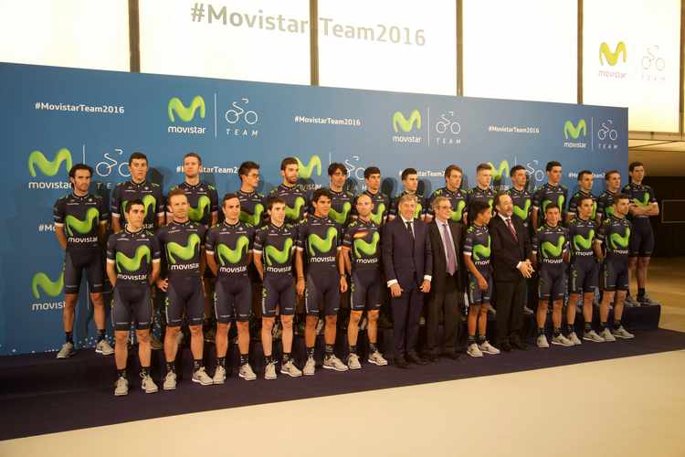 Presentación oficial del equipo ciclista Movistar Team